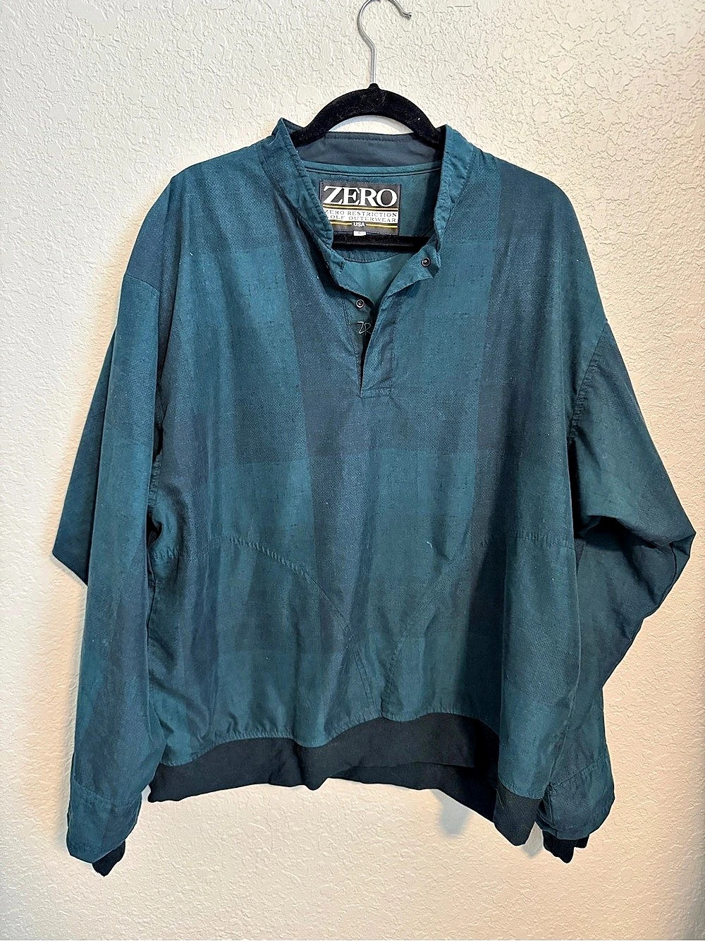 ZERO Restriction Vintage Golf Outerwear pullover jacket